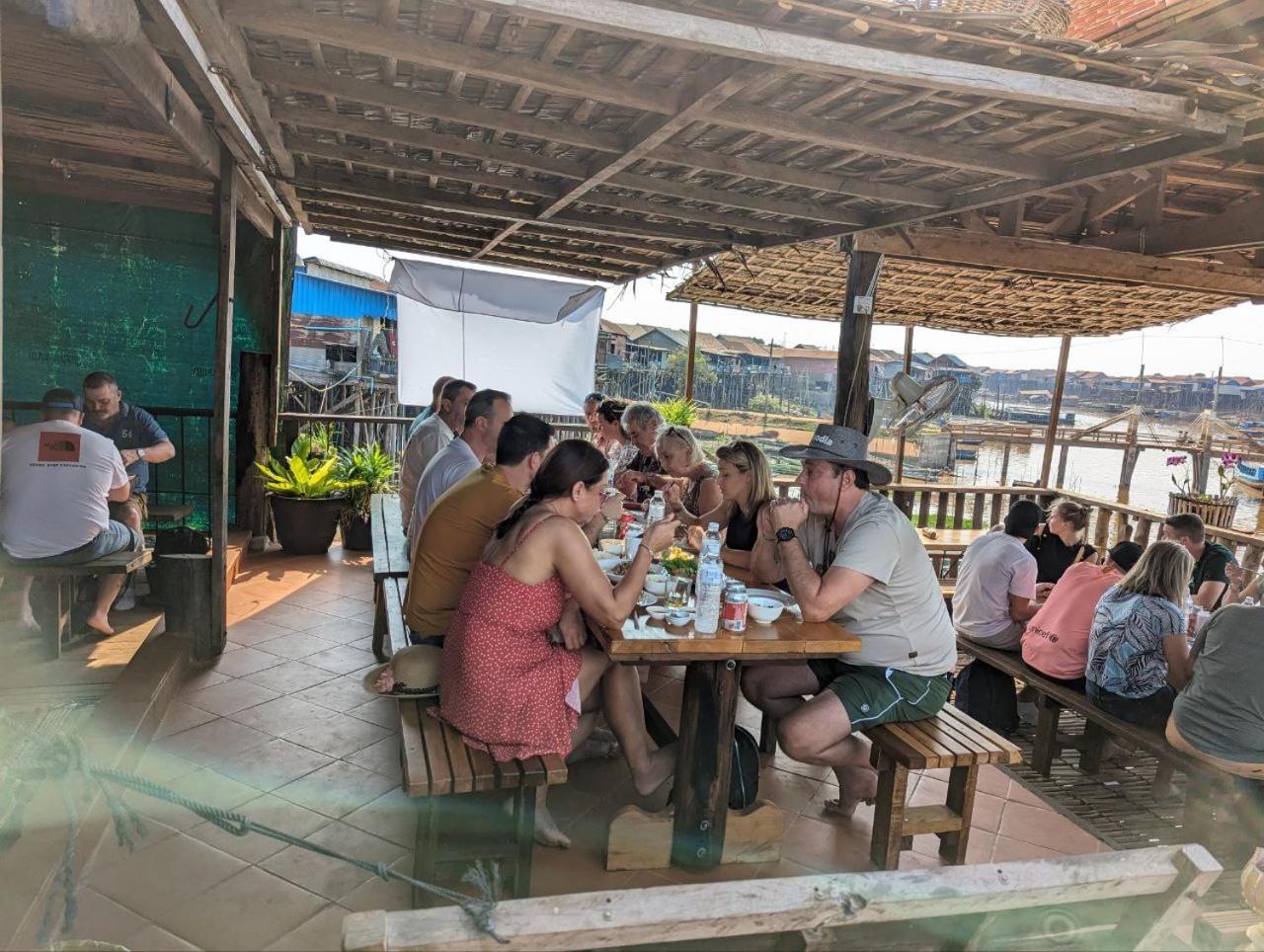 St 63 Home Stay & Tour Kampong Khleang Ngoại thất bức ảnh