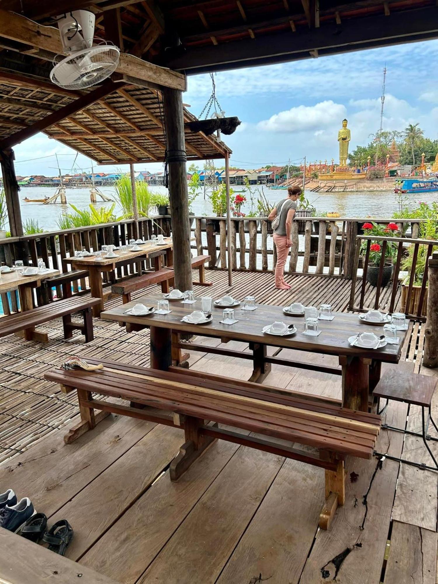St 63 Home Stay & Tour Kampong Khleang Ngoại thất bức ảnh
